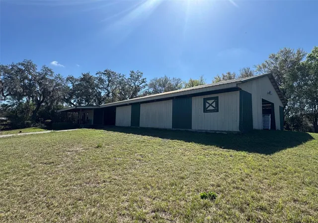 5th image of 1065 S Massachusetts Ave, De Land, FL 32724 | MLS# V4947779