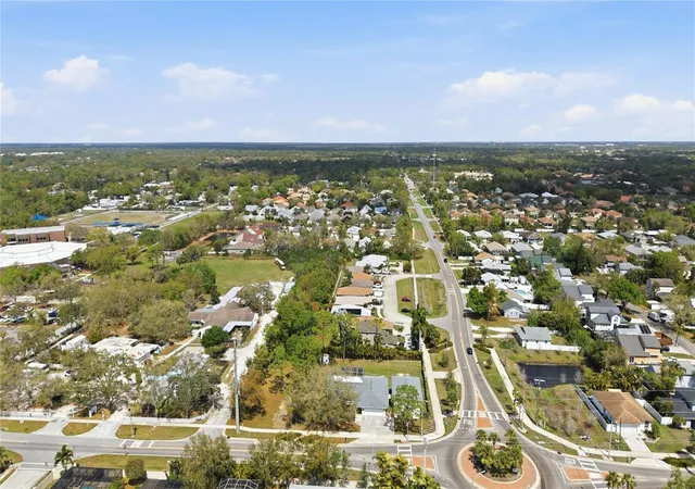 5th image of 5251 Ashton Rd, Sarasota, FL 34233 | MLS# A4685402