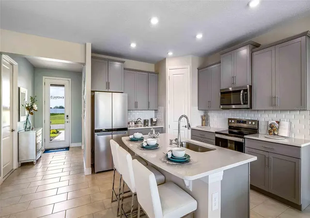 3rd image of 2855 Fishery Ct, Lakewood Ranch, FL 34211 | MLS# A4685405
