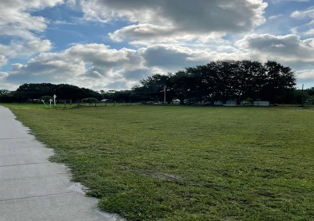 3rd image of 7854 Ne 16th St, Okeechobee, FL 34974 | MLS# TB8484436