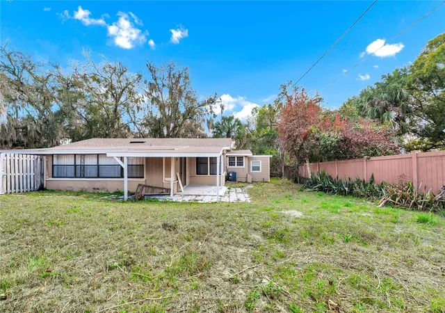 5th image of 1244 Lake Ave, Clermont, FL 34711 | MLS# G5109310