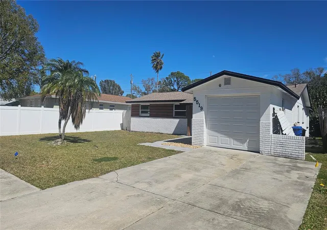 Photo 3 of Single family home for sale at 5519 Denver St Ne, Saint Petersburg, FL 33703 | MLS# TB8484479 | Listing updated on 2026-09-25