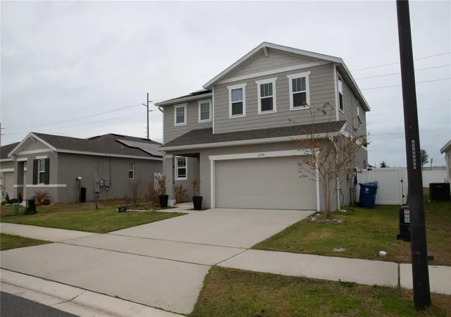 Photo 4 of Single family home for sale at 1054 Heirloom Dr, Haines City, FL 33844 | MLS# O6389004 | Listing updated on 2026-04-30