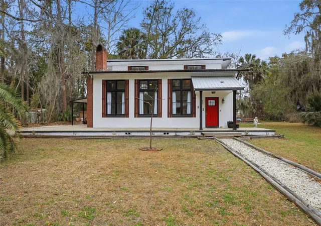 Photo 1 of Single family home for sale at 101 Browning Ave, Palatka, FL 32177 | MLS# FC316761 | Listing updated on 2026-08-09