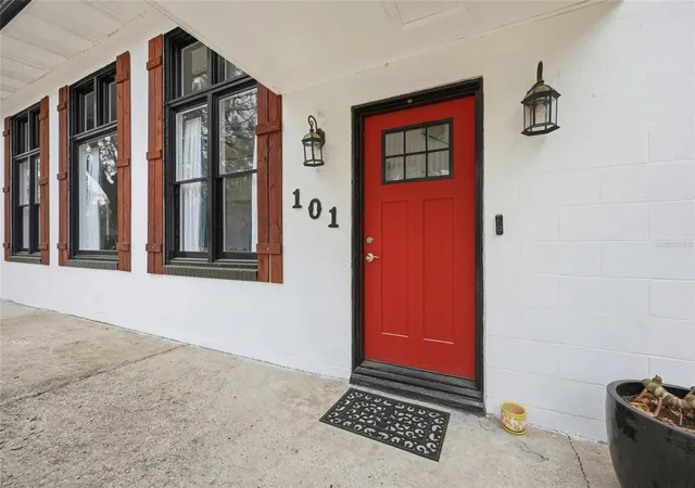 Photo 2 of Single family home for sale at 101 Browning Ave, Palatka, FL 32177 | MLS# FC316761 | Listing updated on 2026-08-09