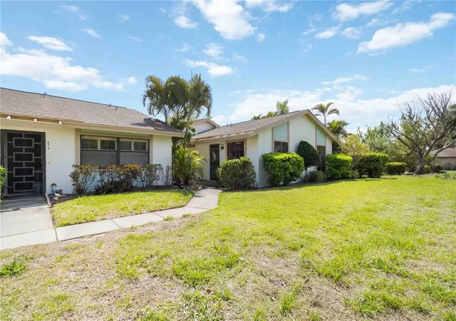 1st image of 6521 Heritage Ln #2621, Bradenton, FL 34209 | MLS# A4685478