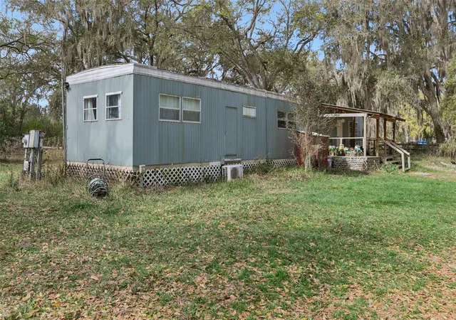Photo 2 of Manufactured home for sale at 15527 Trousdale St, Clermont, FL 34715 | MLS# G5109324 | Listing updated on 2026-09-21