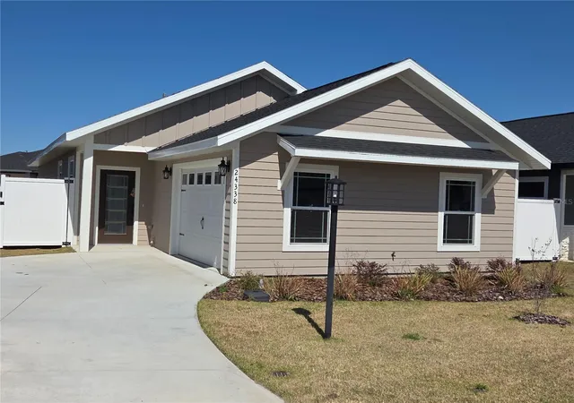 1st image of 24338 Sw 18th Ln, Newberry, FL 32669 | MLS# GC538300