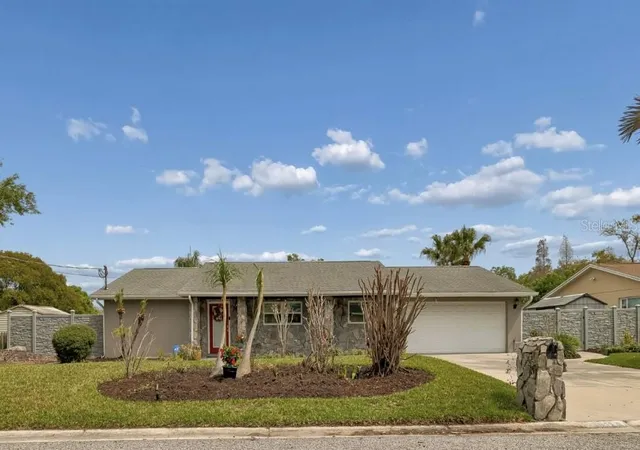 4th image of 1611 Sunnyhills Dr, Brandon, FL 33510 | MLS# TB8484590