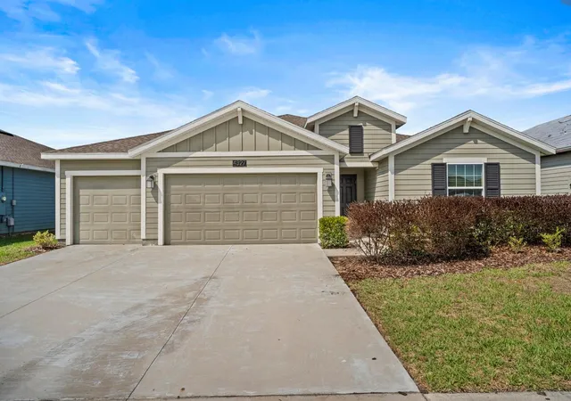 Photo 2 of Single family home for sale at 4327 Lighterknot Tr, Kissimmee, FL 34746 | MLS# S5145410 | Listing updated on 2026-09-18