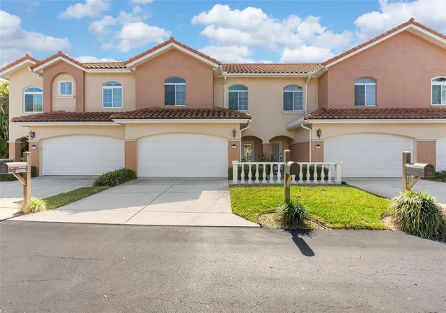4th image of 6339 Vista Verde Dr E, Saint Petersburg, FL 33707 | MLS# TB8484593