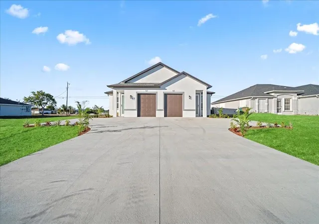 3rd image of 826/828 Diplomat Pkwy E, Cape Coral, FL 33909 | MLS# A4685486