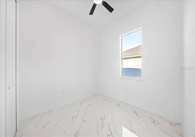 27th image of 826/828 Diplomat Pkwy E, Cape Coral, FL 33909 | MLS# A4685486