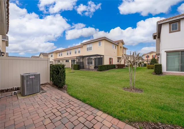 Photo 4 of Townhouse for sale at 14044 Millington St, Orlando, FL 32832 | MLS# O6389086 | Listing updated on 2026-10-21