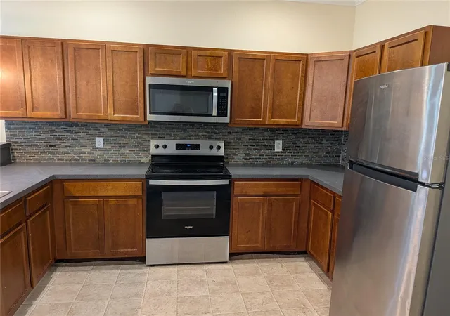 Photo 4 of Townhouse for sale at 1187 Chervil Dr, Kissimmee, FL 34759 | MLS# S5145421 | Listing updated on 2026-08-07