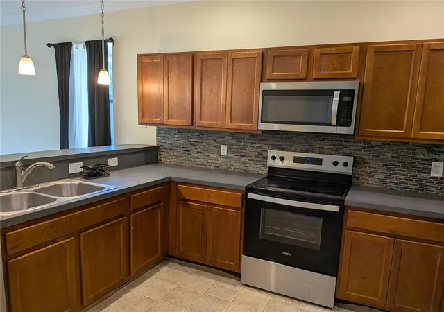 Photo 5 of Townhouse for sale at 1187 Chervil Dr, Kissimmee, FL 34759 | MLS# S5145421 | Listing updated on 2026-08-07