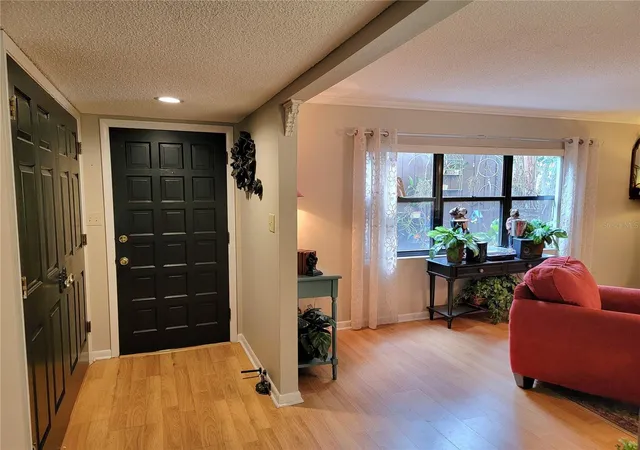 Photo 2 of Townhouse for sale at 1 Casa Loma Way, Lakeland, FL 33813 | MLS# L4960088 | Listing updated on 2026-10-04