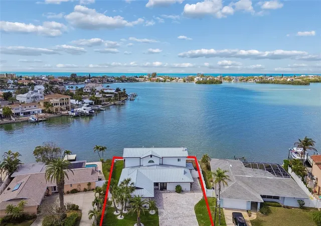 Homes for sale in Indian Rocks Beach, FL | 478 Harbor Dr N, Indian Rocks Beach, FL 33785 | MLS# TB8484658