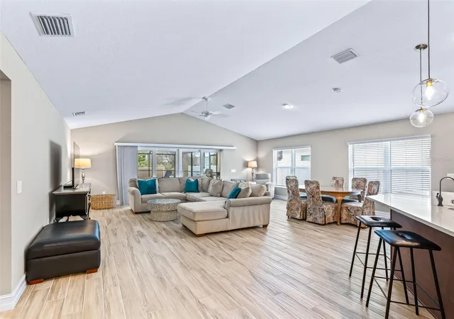 4th image of 889 Jay St, The Villages, FL 32163 | MLS# G5109340