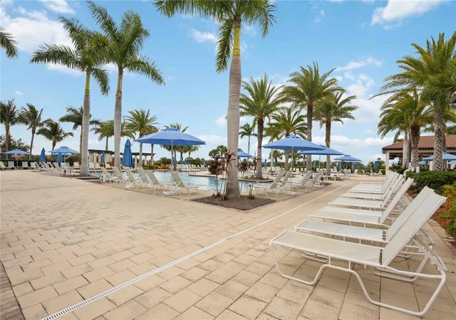 2nd image of 10039 Crooked Creek Dr, VENICE, FL 34293