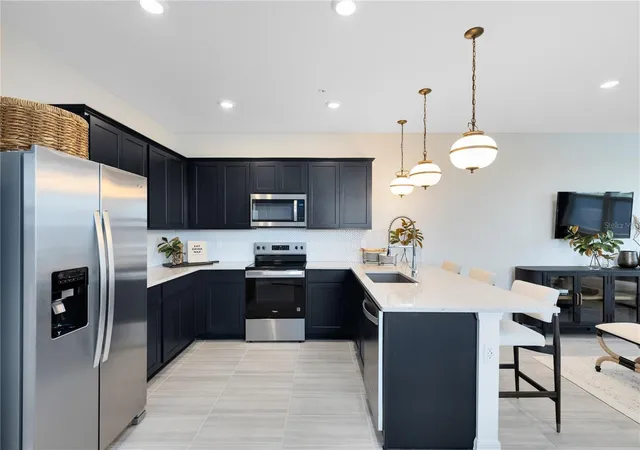 4th image of 10118 Hadley St, Orlando, FL 32829 | MLS# O6389157