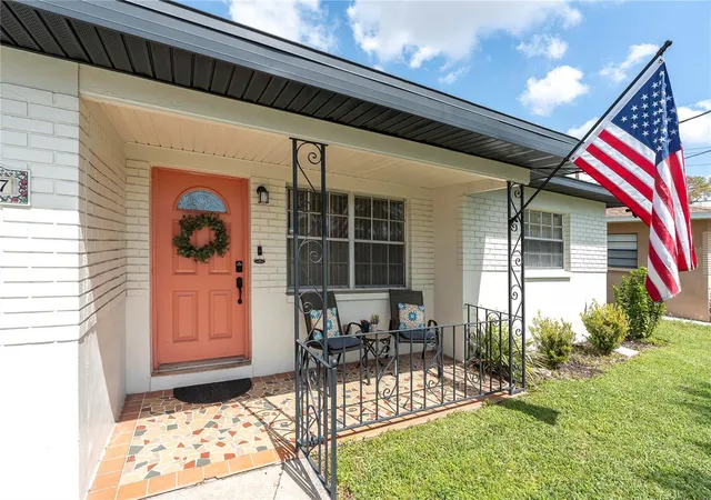 Homes for sale in Tampa, FL | 3307 W Braddock St, Tampa, FL 33607 | MLS# TB8484694