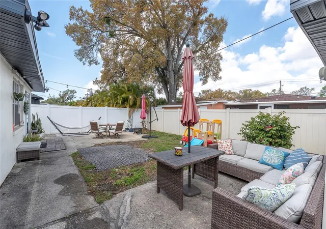 Homes for sale in Tampa, FL | 3307 W Braddock St, Tampa, FL 33607 | MLS# TB8484694
