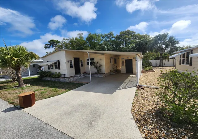 Photo 1 of Manufactured home for sale at 808 53rd Avenue E #191, Bradenton, FL 34203 | MLS# A4685532 | Listing updated on 2026-10-07