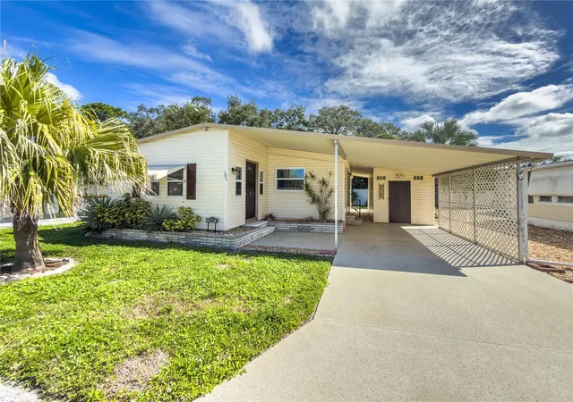 Manufactured home for sale at 808 53rd Avenue E #191, BRADENTON, FL 34203 | MLS# A4685532
