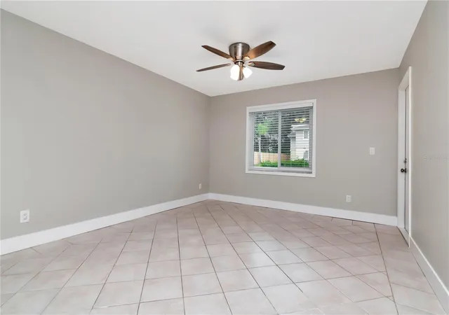 4th image of 228 Berry Tree Pl, Brandon, FL 33510 | MLS# TB8484720