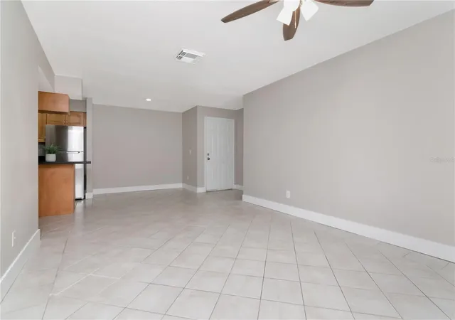 5th image of 228 Berry Tree Pl, Brandon, FL 33510 | MLS# TB8484720