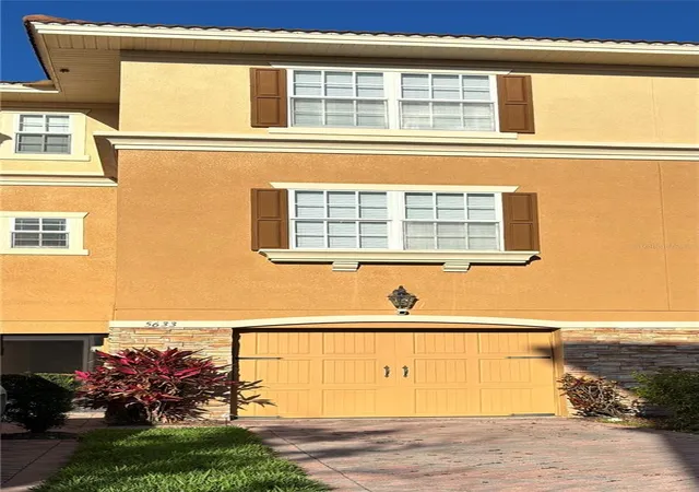 Photo 1 of Townhouse for sale at 5633 Blackfin Dr, New Port Richey, FL 34652 | MLS# TB8484756 | Listing updated on 2026-09-02