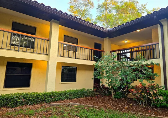 Photo 1 of Condo for sale at 2009 Hammock Pine Blvd #2009, Clearwater, FL 33761 | MLS# TB8484773 | Listing updated on 2026-09-30