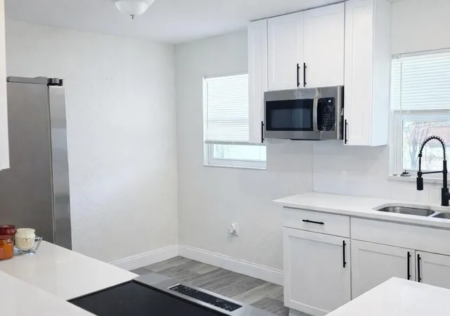 3rd image of 713 Thomas Ave, Cocoa, FL 32922 | MLS# O6389251