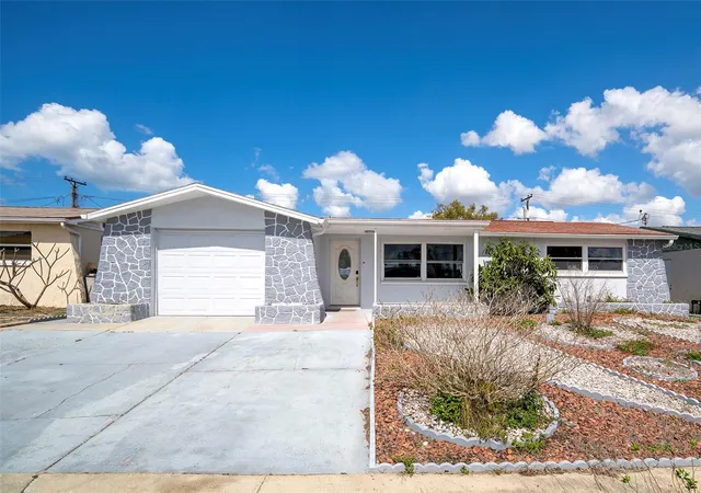 Photo 1 of Single family home for sale at 4301 Westwood Dr, Holiday, FL 34691 | MLS# TB8484815 | Listing updated on 2026-03-13