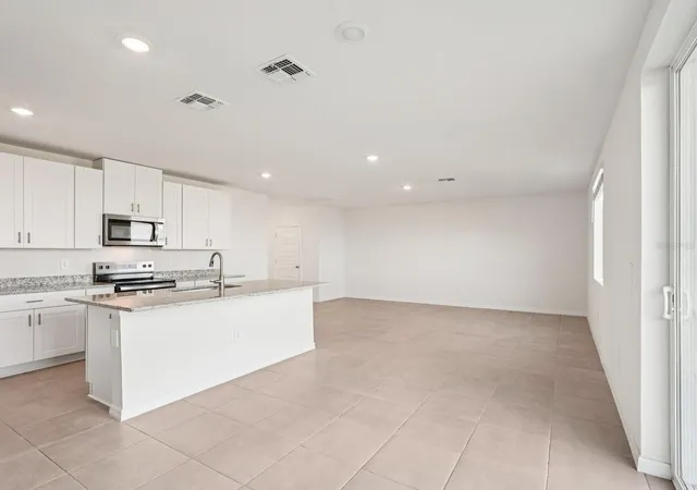 Photo 3 of Single family home for sale at 13613 Shellmore Ave, Palmetto, FL 34221 | MLS# TB8484820 | Listing updated on 2026-09-04