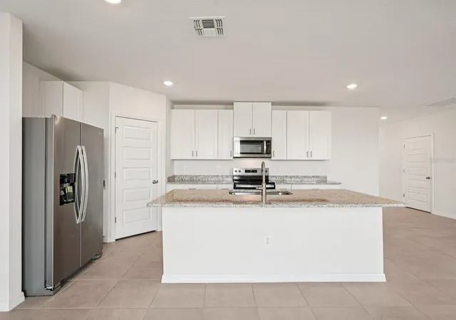 Photo 3 of Single family home for sale at 13613 Shellmore Ave, Palmetto, FL 34221 | MLS# TB8484820 | Listing updated on 2026-09-04