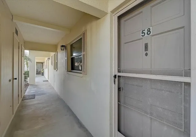 3rd image of 2875 Swifton Dr, SARASOTA, FL 34231