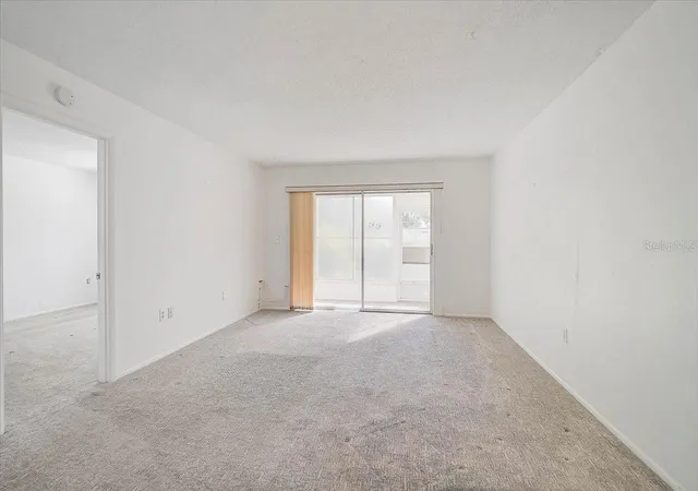 4th image of 2875 Swifton Dr, SARASOTA, FL 34231