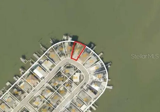 3rd image of 376 145Th Ave E, Madeira Beach, FL 33708 | MLS# R4910852