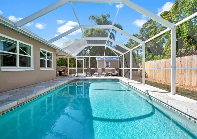 3rd image of 874 Acadia Rd, Venice, FL 34293 | MLS# O6389282