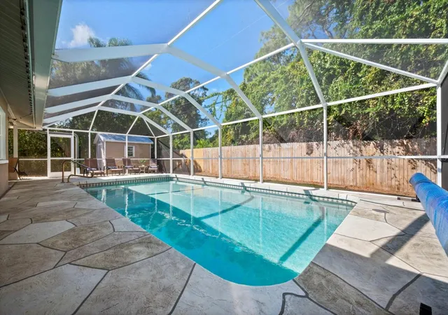 5th image of 874 Acadia Rd, Venice, FL 34293 | MLS# O6389282