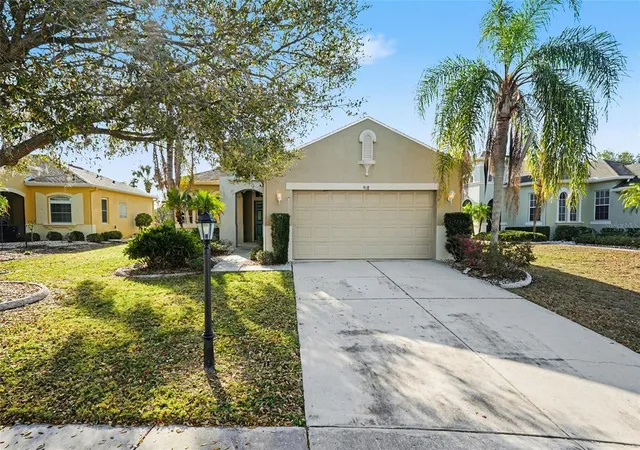 Photo 1 of Single family home for sale at 918 Regal Manor Way, Sun City Center, FL 33573 | MLS# TB8484857 | Listing updated on 2026-09-14