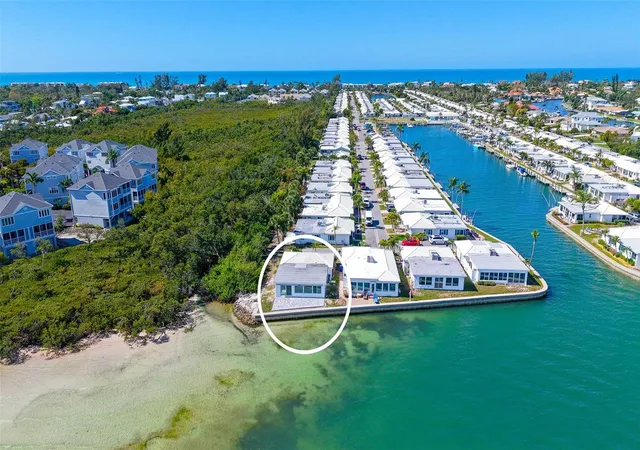 4th image of 948 Spanish Dr S, Longboat Key, FL 34228 | MLS# A4685572