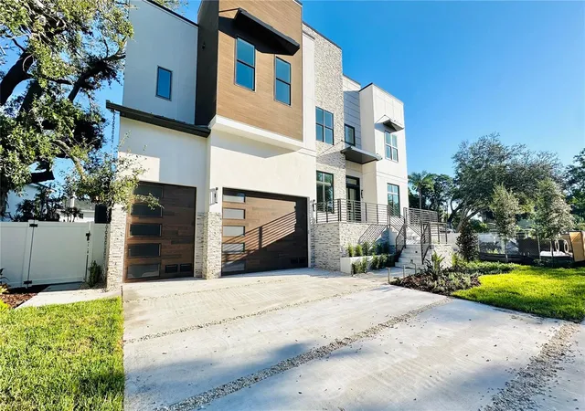 Single family home for sale at 4629 W Longfellow Ave, TAMPA, FL 33629 | MLS# TB8484887