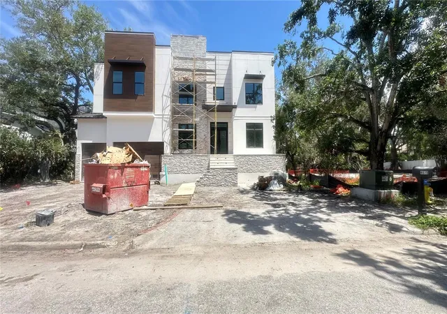 2nd image of 4629 W Longfellow Ave, Tampa, FL 33629 | MLS# TB8484887