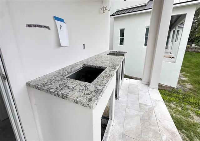 3rd image of 4629 W Longfellow Ave, Tampa, FL 33629 | MLS# TB8484887