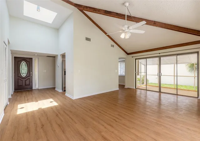 Homes for sale in New Smyrna Beach, FL | 148 Turnberry Cir, New Smyrna Beach, FL 32168 | MLS# V4947805