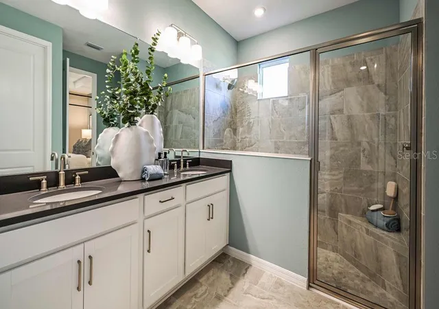 Photo 3 of Sale Pending at 6917 Prairie Oak Way, Nokomis, FL 34275 | MLS# A4685604 | Listing updated on 2026-10-08
