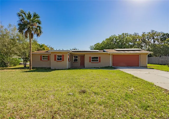 1st image of 805 S Stone St, Deland, FL 32720 | MLS# V4947808